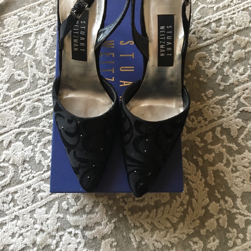 Evening Shoe - Picture 2 of 3